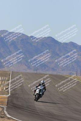 media/Feb-05-2023-SoCal Trackdays (Sun) [[b2340e6653]]/Back Straight Braking Zone (1040am)/
